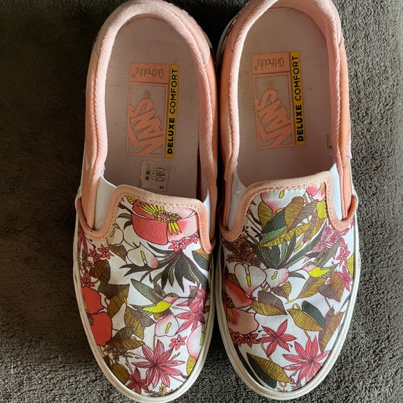 Vans Asher Deluxe Slip Ons Wmn 8.5 - Picture 2 of 6